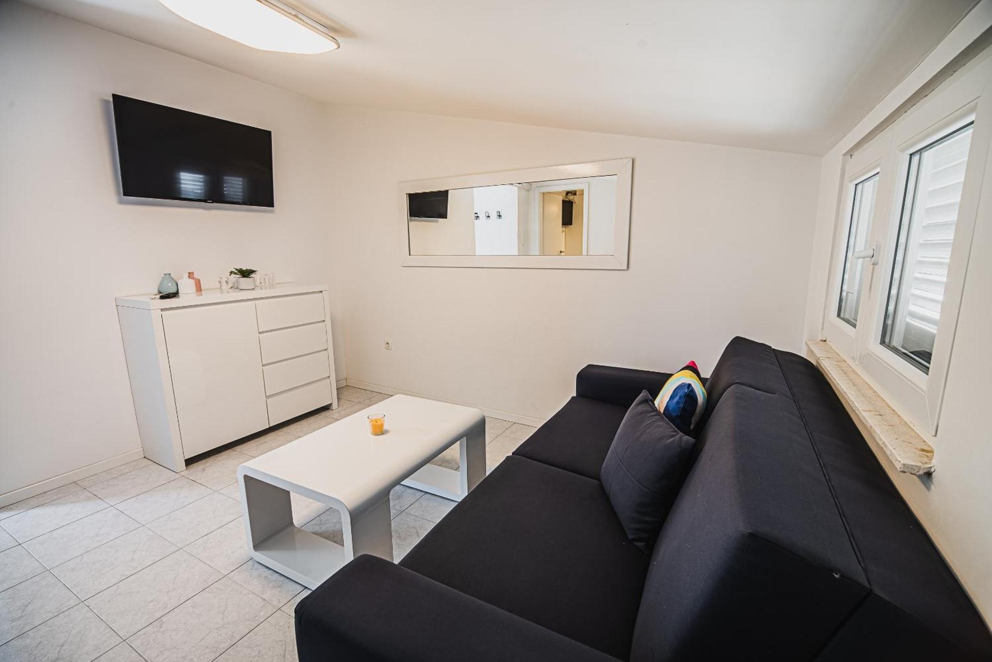 Downtown Park Apartments With Balcony Vodice Quarto foto