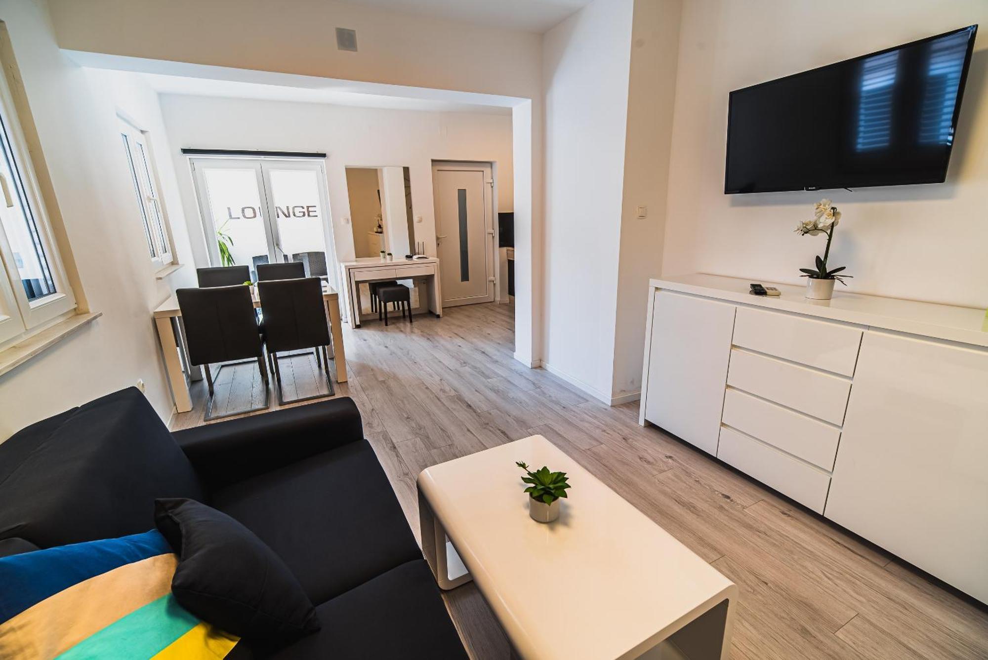 Downtown Park Apartments With Balcony Vodice Quarto foto