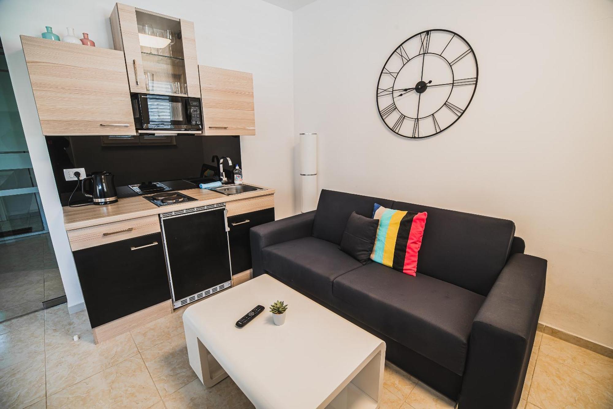Downtown Park Apartments With Balcony Vodice Quarto foto