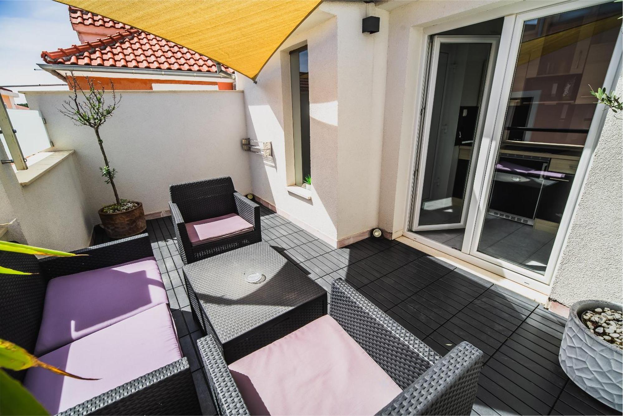 Downtown Park Apartments With Balcony Vodice Quarto foto